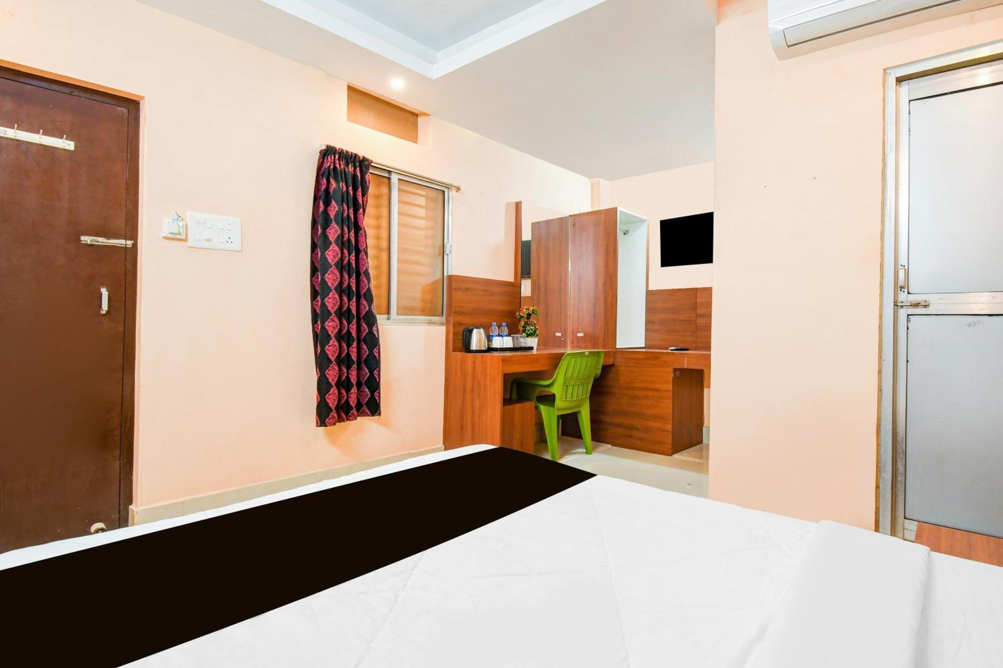 Super Hotel O Dakshin Dwar Formerly Radha Krishna Niwas Purî Extérieur photo