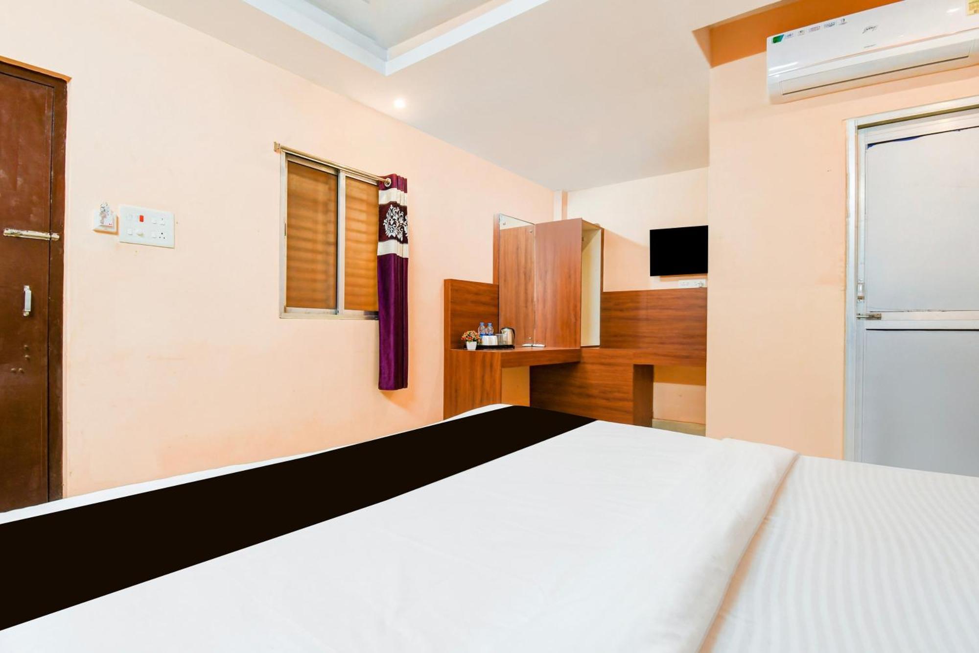 Super Hotel O Dakshin Dwar Formerly Radha Krishna Niwas Purî Extérieur photo